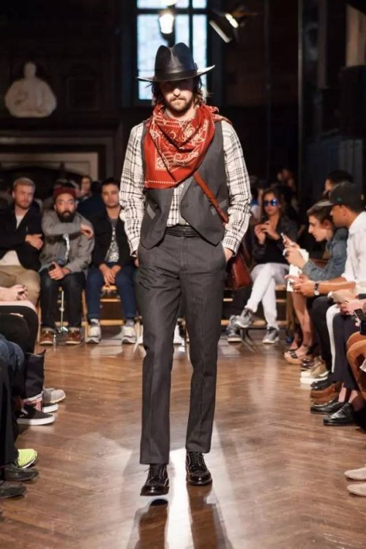 品牌丨时装与街头混血的 N.Hoolywood,为什么会被称为“东方 Dior”-